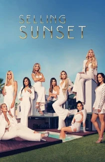 Watch Selling Sunset online
