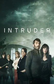 Watch Intruder online
